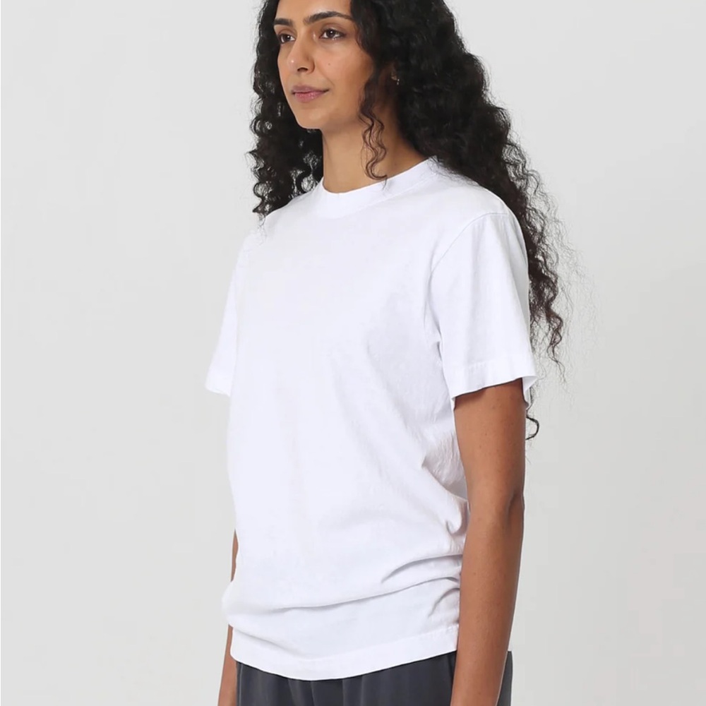 Everybody Women's Crew Neck White Tee